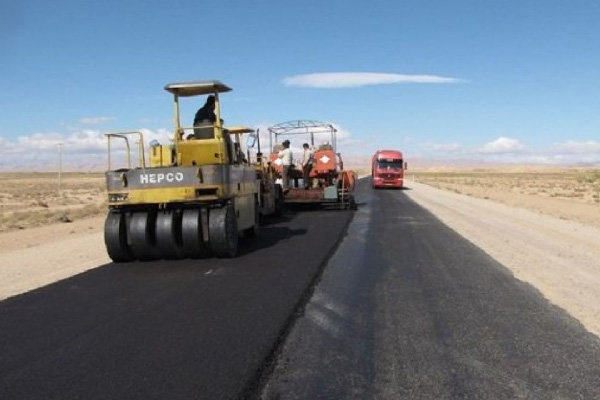 پیمان کاران تحت هیچ شرایطی پروژه ای را متوقف نکنند